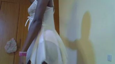 gorgeous_maya live from Kenya