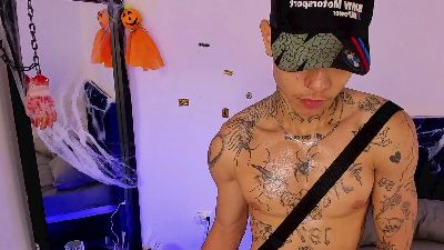john_mystic1 live from Colombia