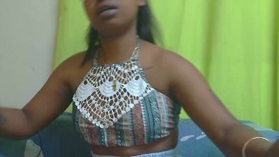 kimberlyysexy live from Madagascar