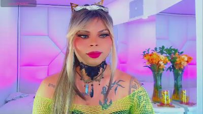 leslychaneldoll live from Colombia