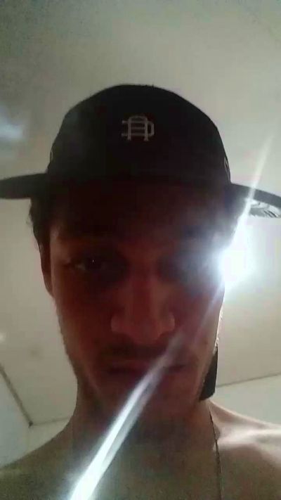 lucas7484 live from Brazil