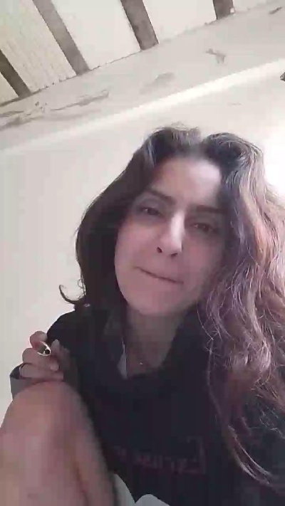 mar_ferrando live from Argentina