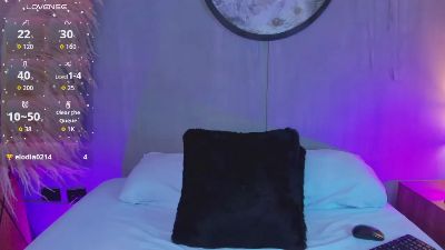 megan_rossee live from Colombia