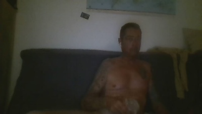 miky334 live from Spain