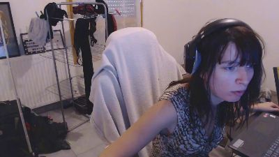 missthon live from France