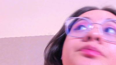 saraandelliee live from United States