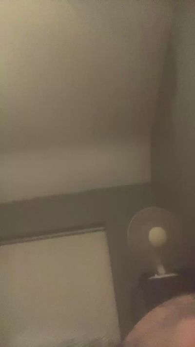 straightgay_ live from Ireland