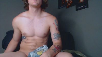 white_bigcock live from Colombia